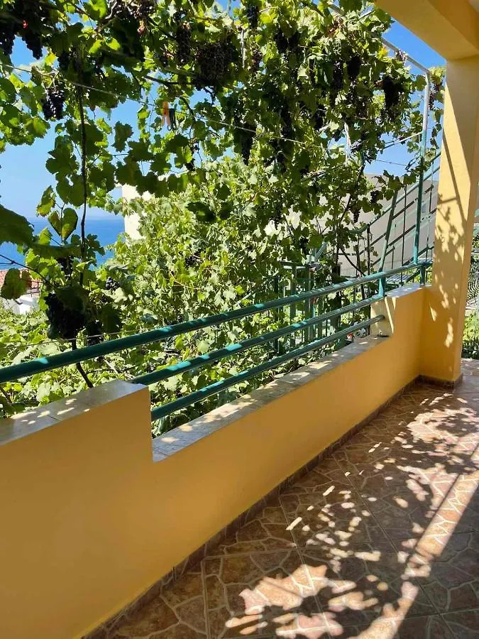 Sevilia Rooms Qeparo Albania