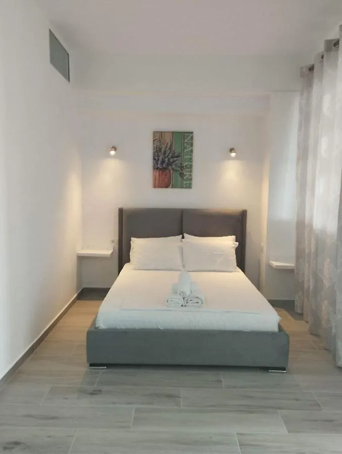 Apartment Sevilia Rooms Qeparo