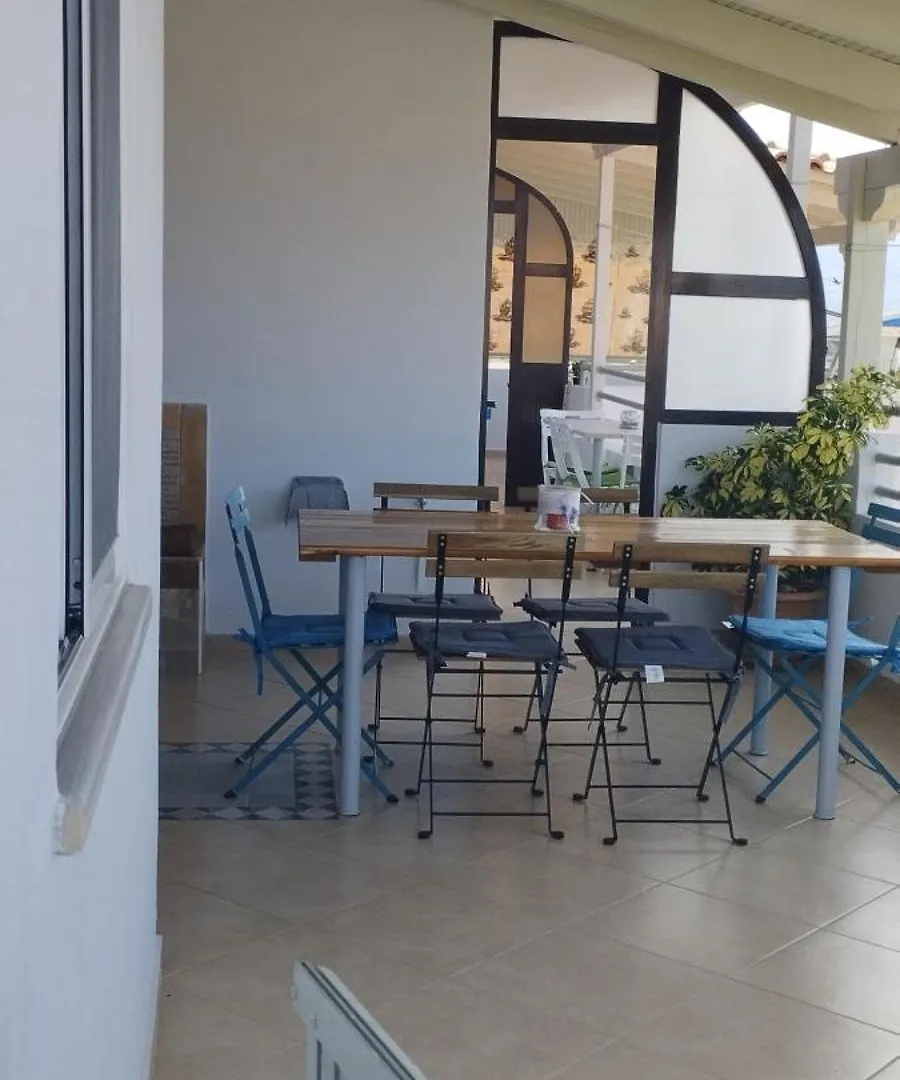 Apartment Sevilia Rooms Qeparo